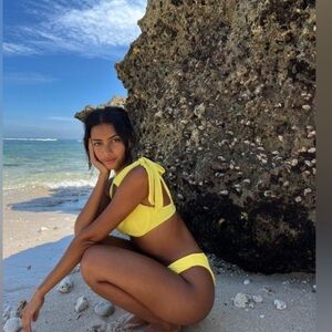 Beach Riot Core Collection Blair Top